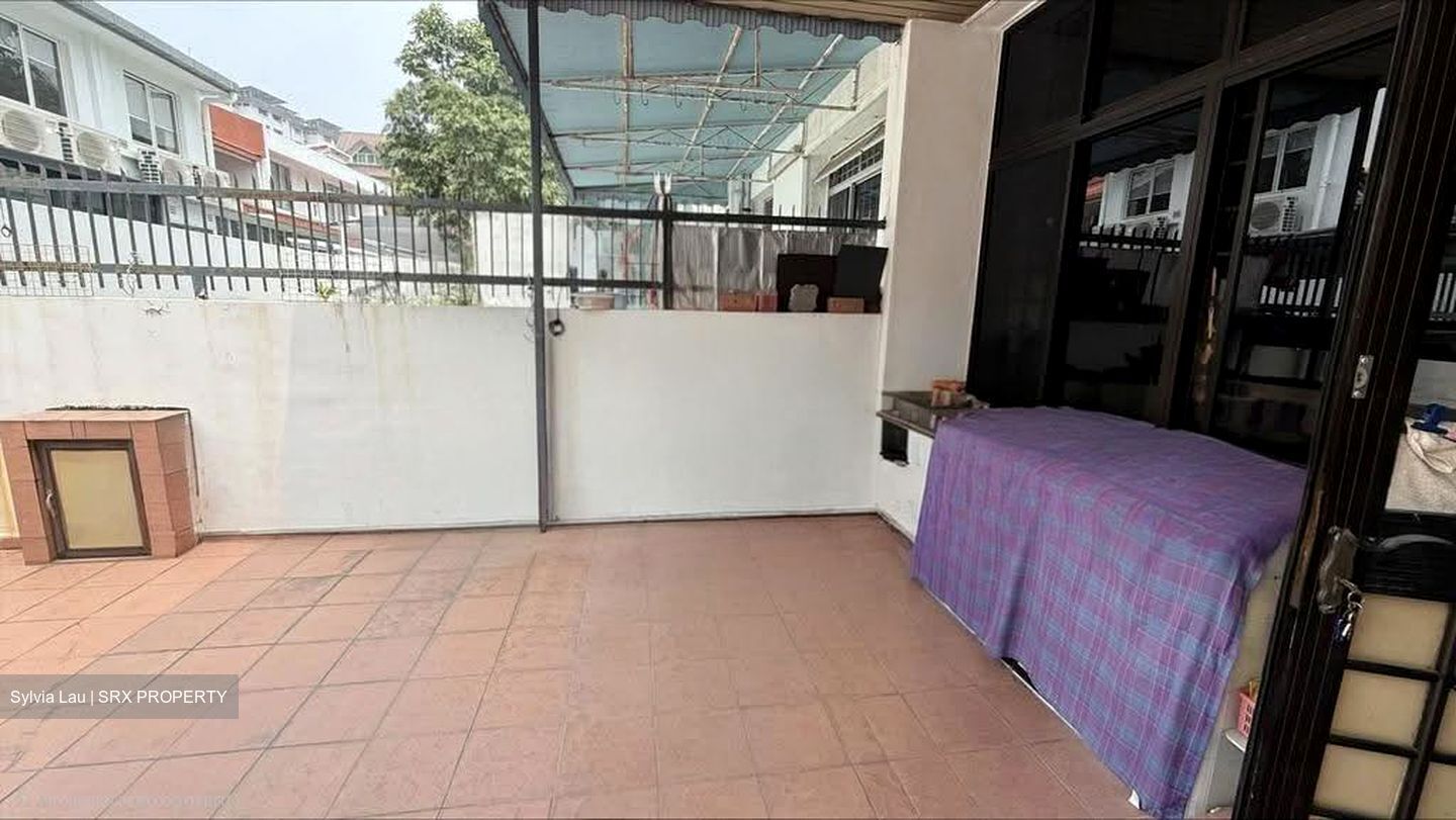 Onan Road (D15), Terrace #636878741